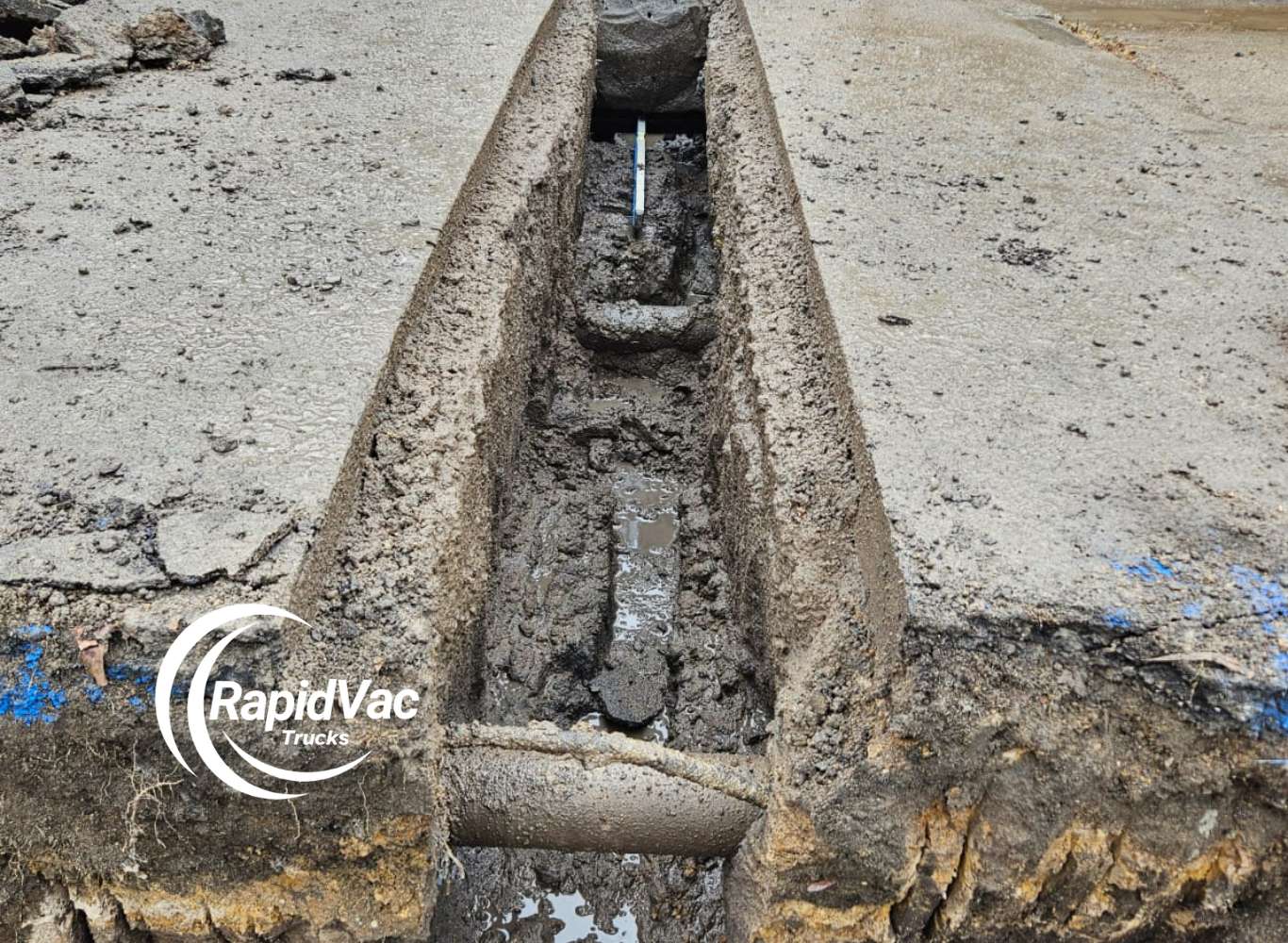 How Vac Trucks Help Adelaide Builders and Plumbers Remove Water Safely and Fast